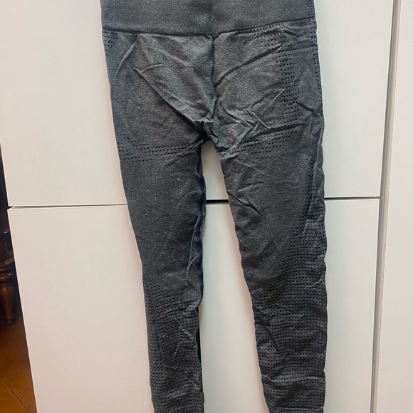 gymshark leggings - Picture 2 of 2